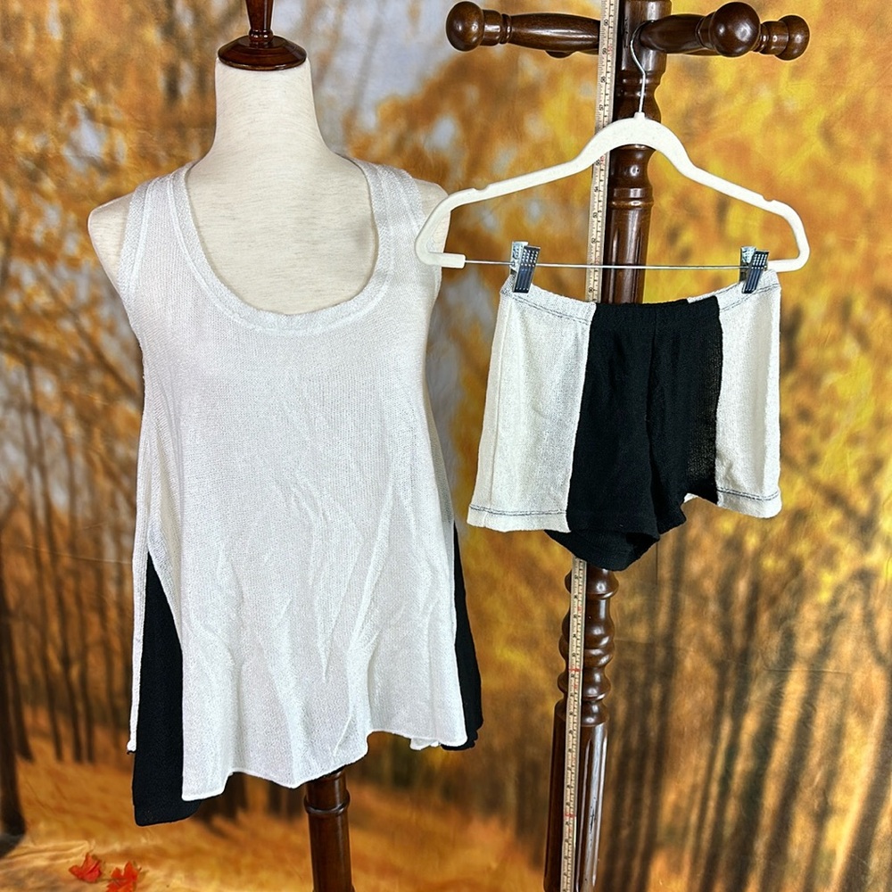 KD Dance set small flowy Kringle knit